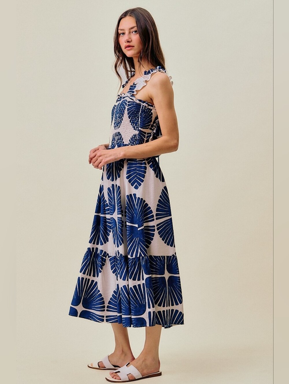 SO ME Abstract Print Smocked Bodice Tiered Lined Midi Dress - Picture 9 of 13